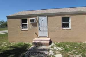 featured image of 101 3rd St #4