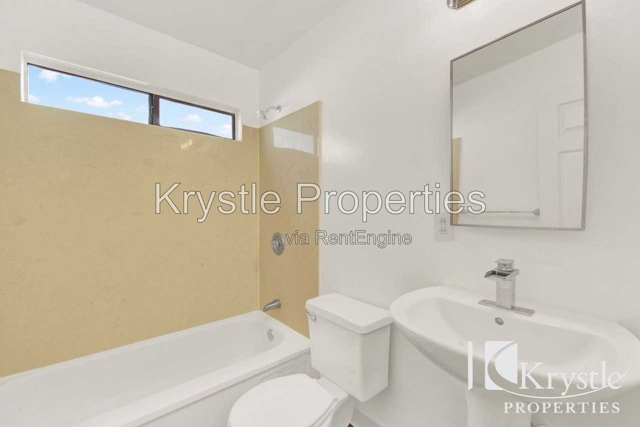 2444 Springs Rd - Photo 6 of 15