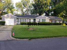 featured image of 419 S Glencoe Ave