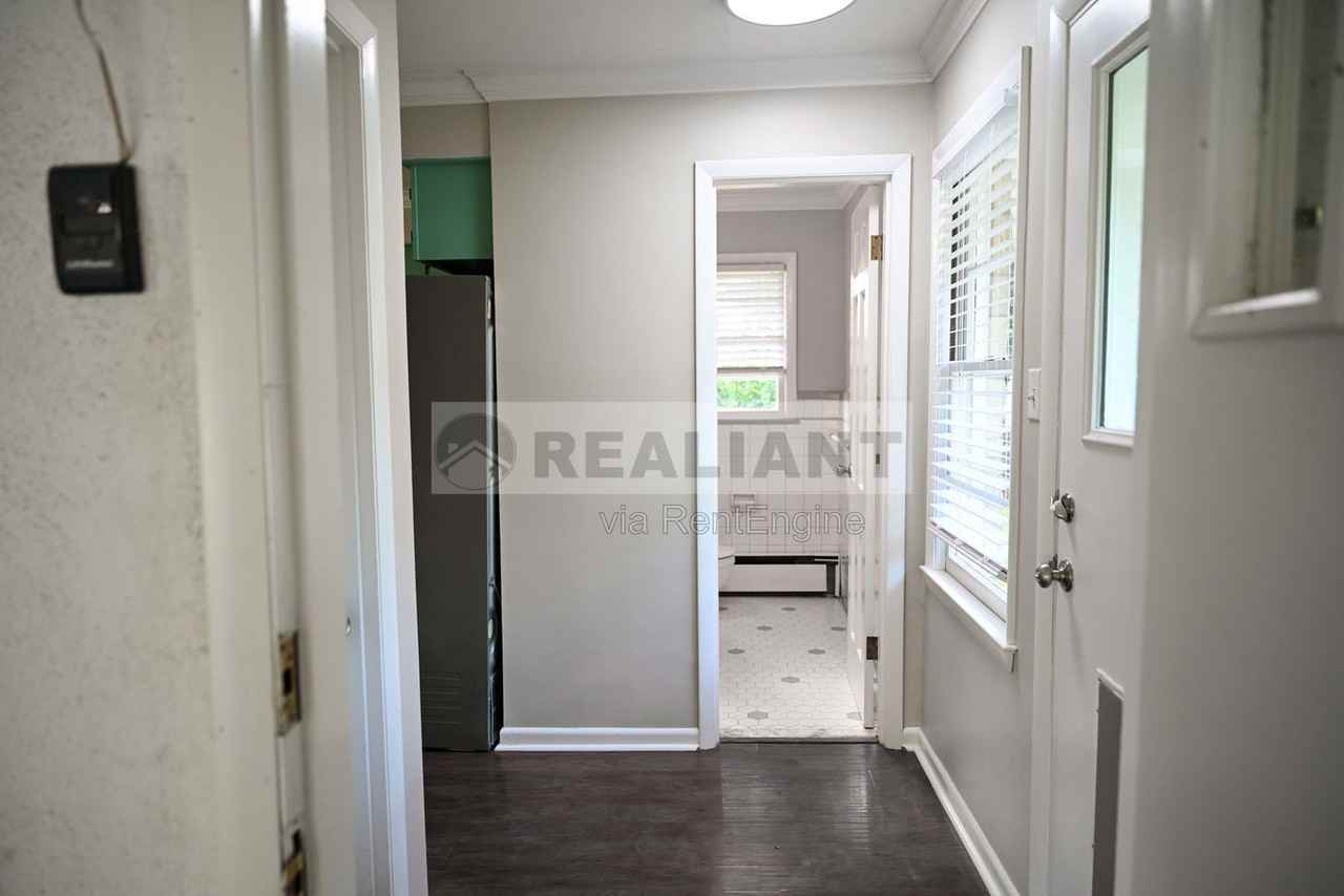 517 N 3rd St - Photo 2 of 50