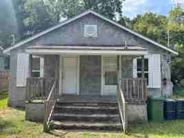 featured image of 840 Friedman St