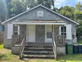 840 Friedman St - Photo 1 of 1