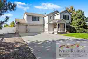featured image of 430 Lincolnshire Way
