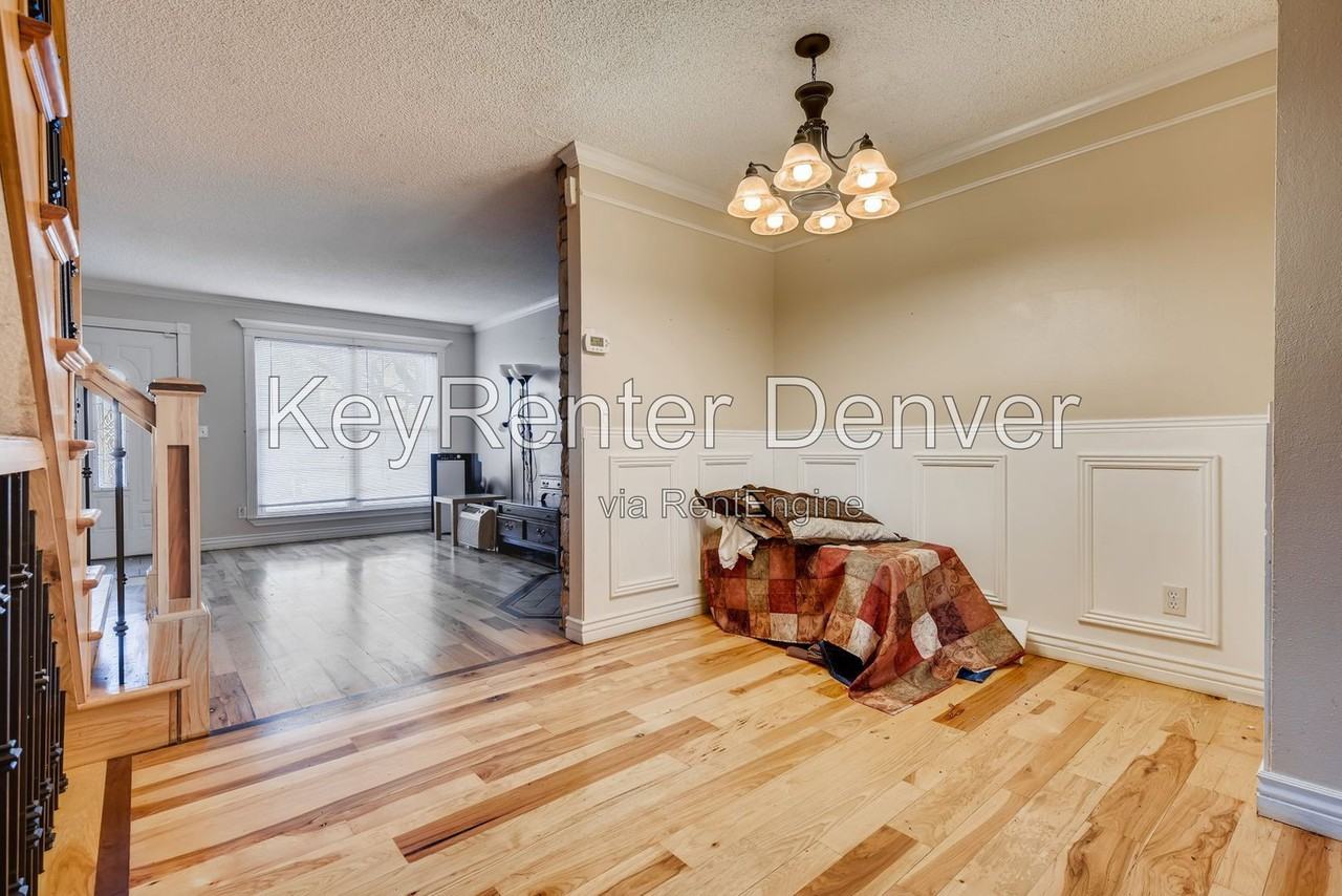 9555 W Coal Mine Ave #A - Photo 5 of 12