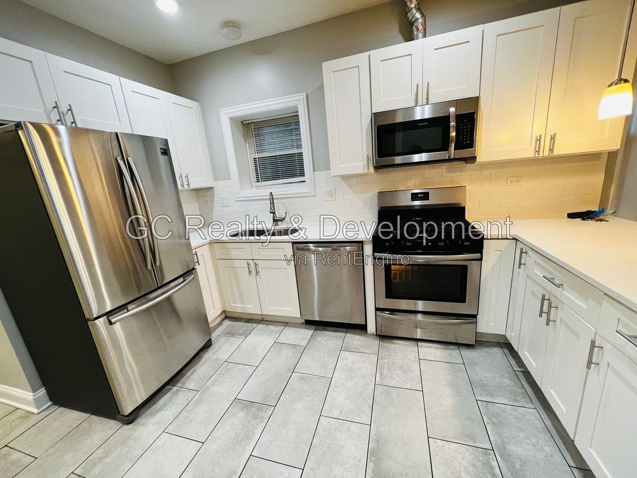 3739 W Shakespeare Ave #1 - Photo 3 of 16