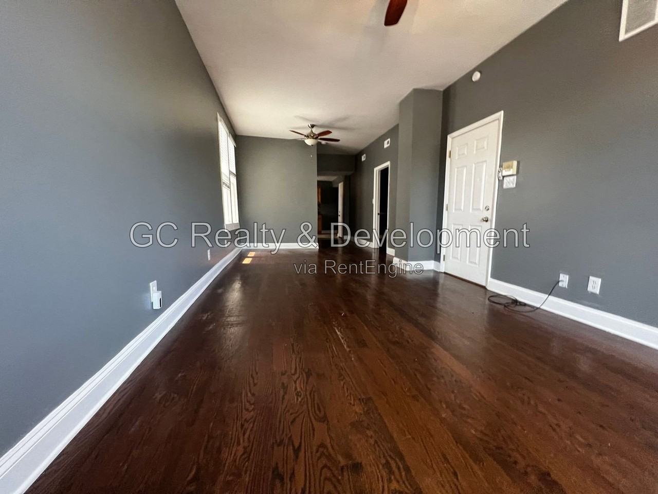 2840 N Maplewood Ave #2 - Photo 5 of 17