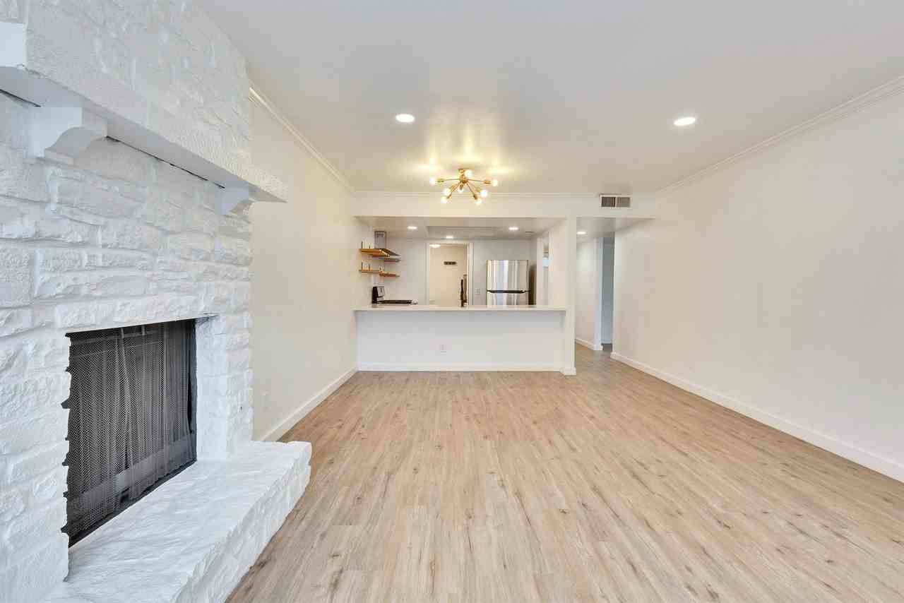 6910 Lovely Ln - Photo 2 of 48