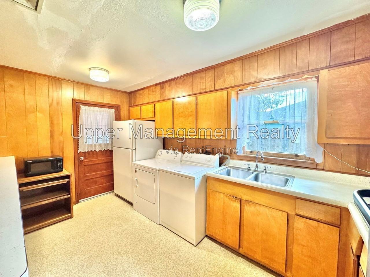 638 Huntlee Dr #A - Photo 2 of 15