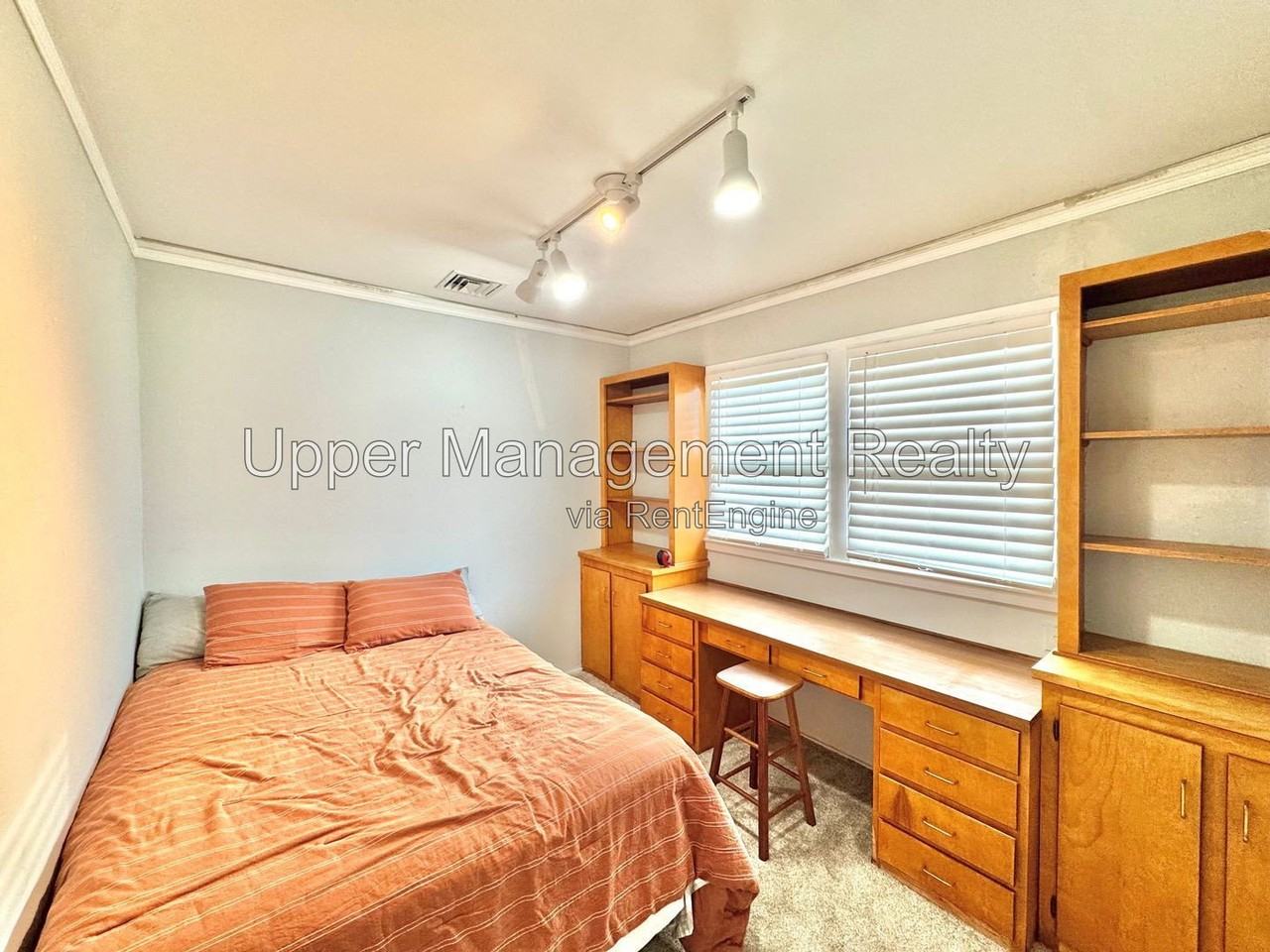 638 Huntlee Dr #A - Photo 7 of 15