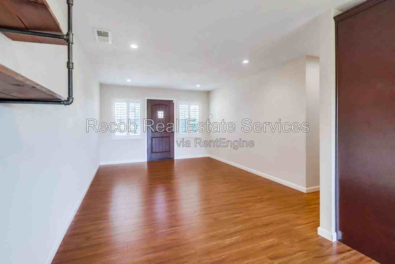 3666 Indian Way - Photo 6 of 19
