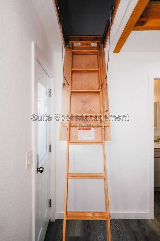 1409 Jefferson Ave #B2 - Photo 7 of 8