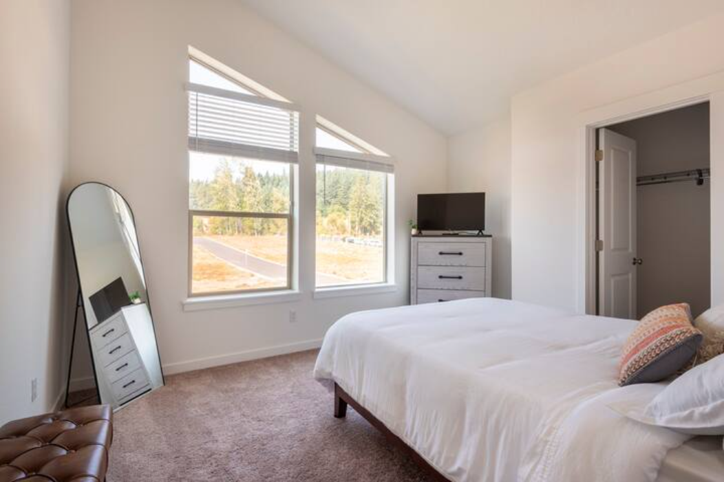 11436 Se Mt Talbert Ave - Photo 7 of 14