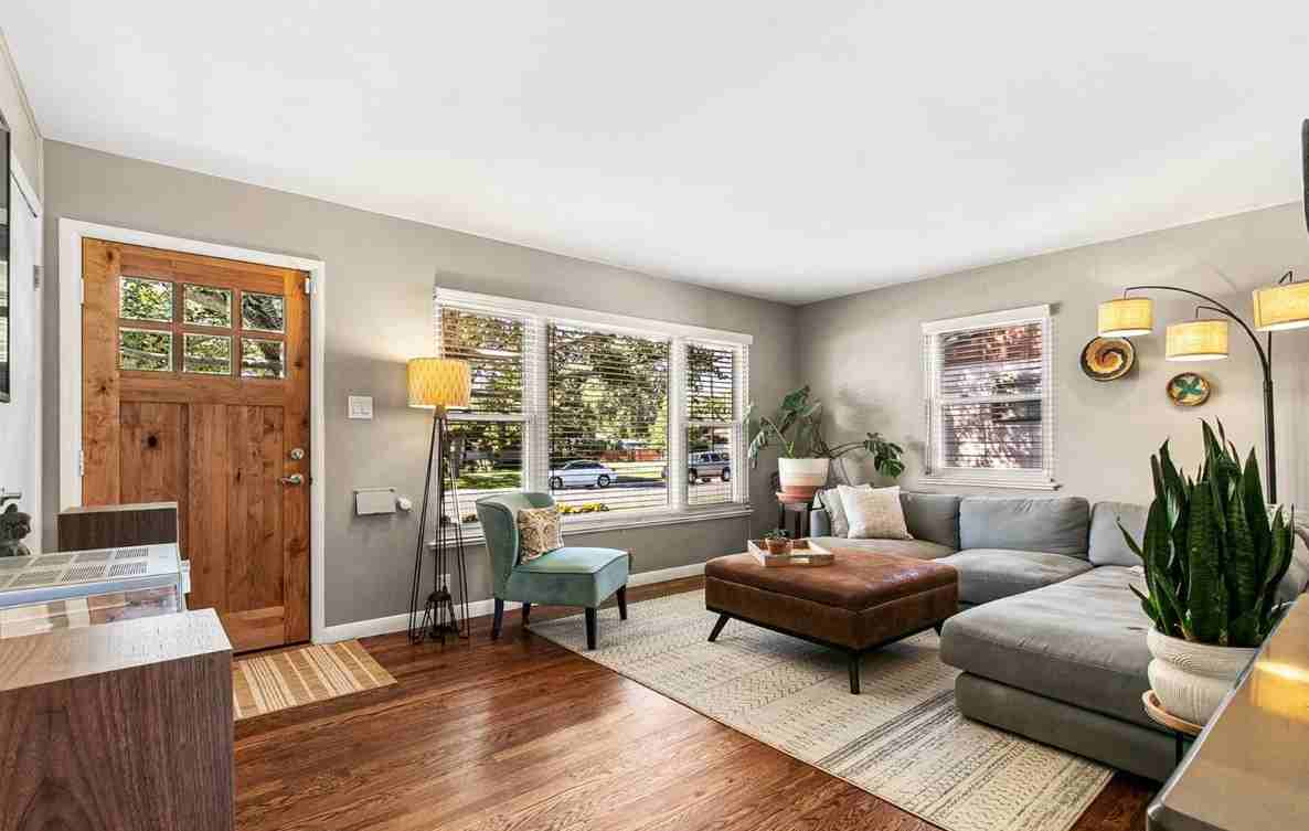 1718 S Elm St #NA - Photo 4 of 25