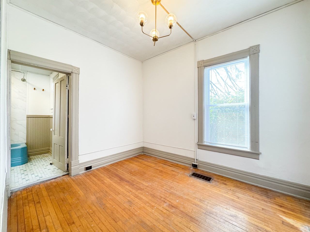 23 Gouverneur St #01A - Photo 4 of 16