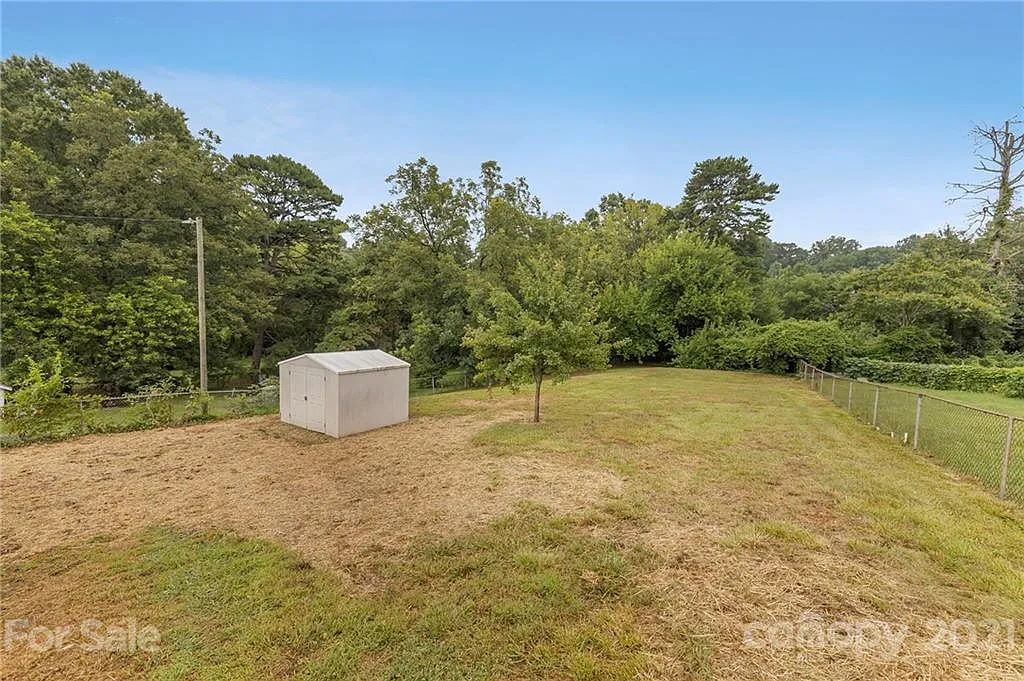 804 Norwood Dr #NA - Photo 3 of 19