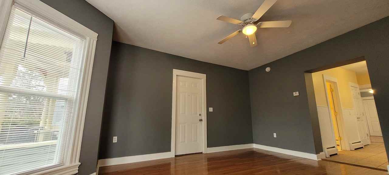 371 W 1st St #C - Photo 2 of 18