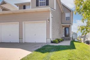 featured image of 2230 Sw Suncatcher Rd