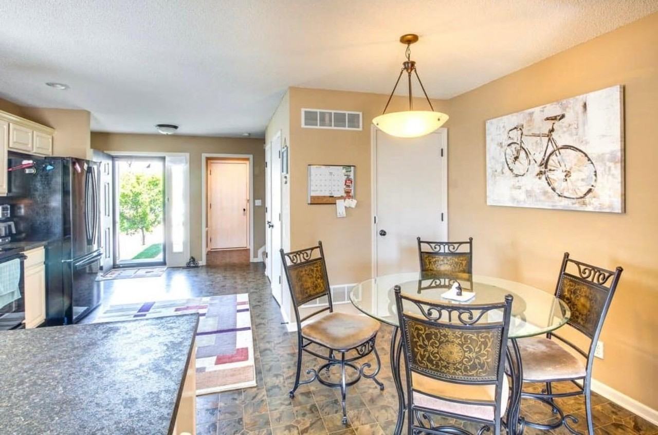 2230 Sw Suncatcher Rd - Photo 5 of 20