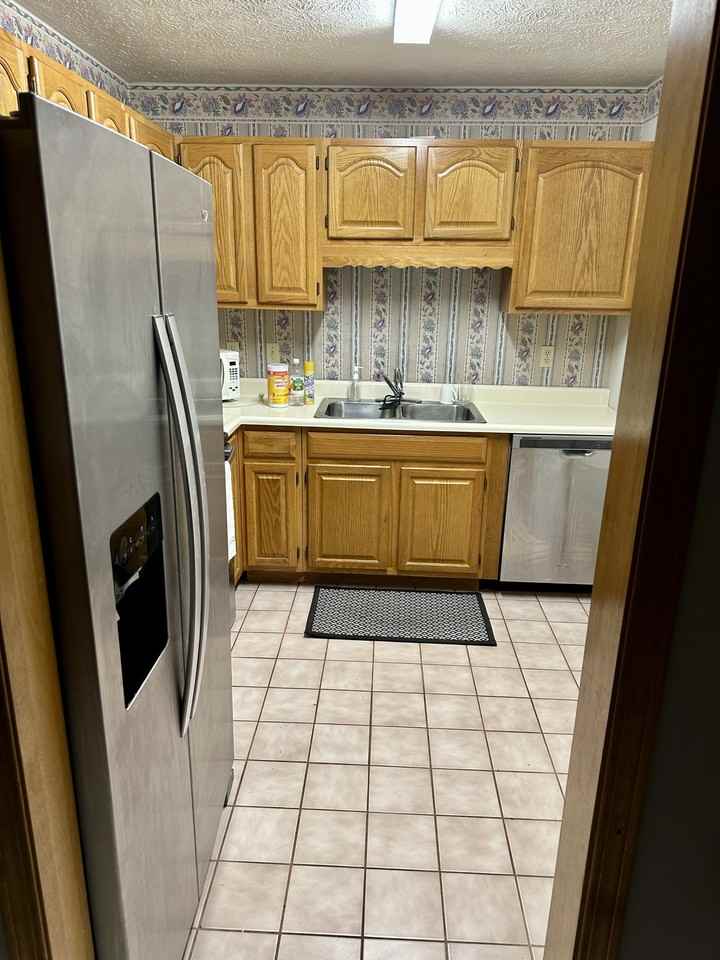 2606 Mayfield Dr #2606 - Photo 6 of 11