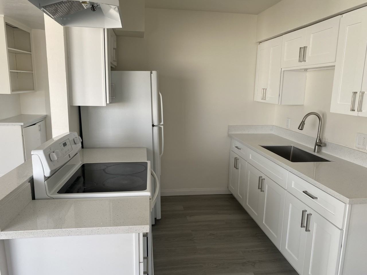 3877 Menlo Ave #6 - Photo 5 of 14
