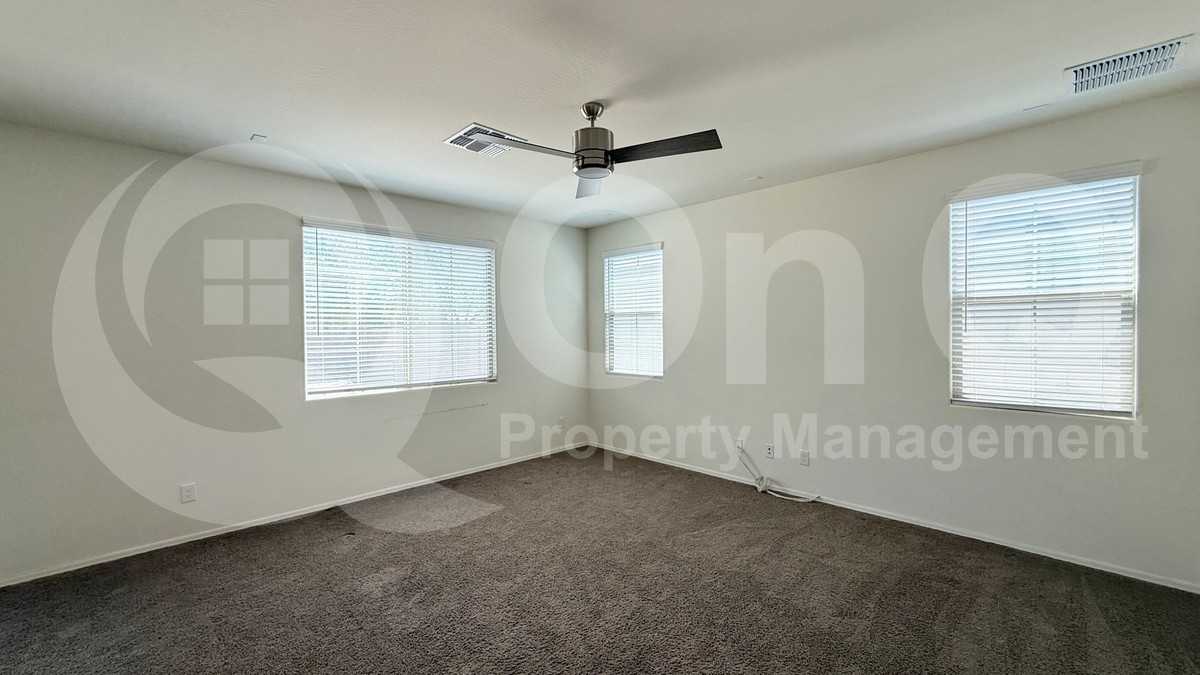 2491 S 123rd Dr - Photo 5 of 25