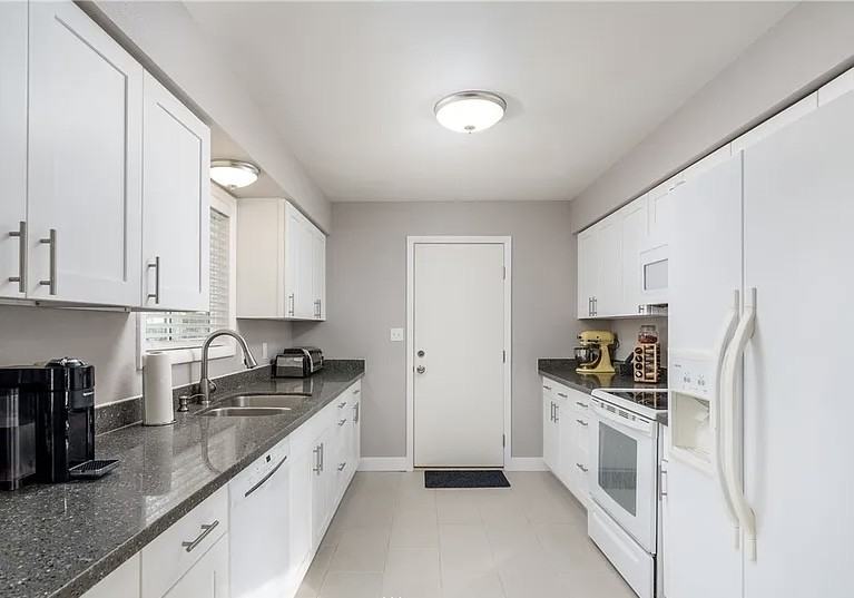1642 N 2nd Ave #NA - Photo 6 of 12