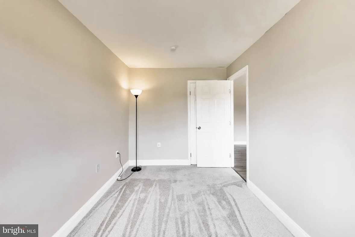 12705 Dara Dr #T1 - Photo 7 of 14