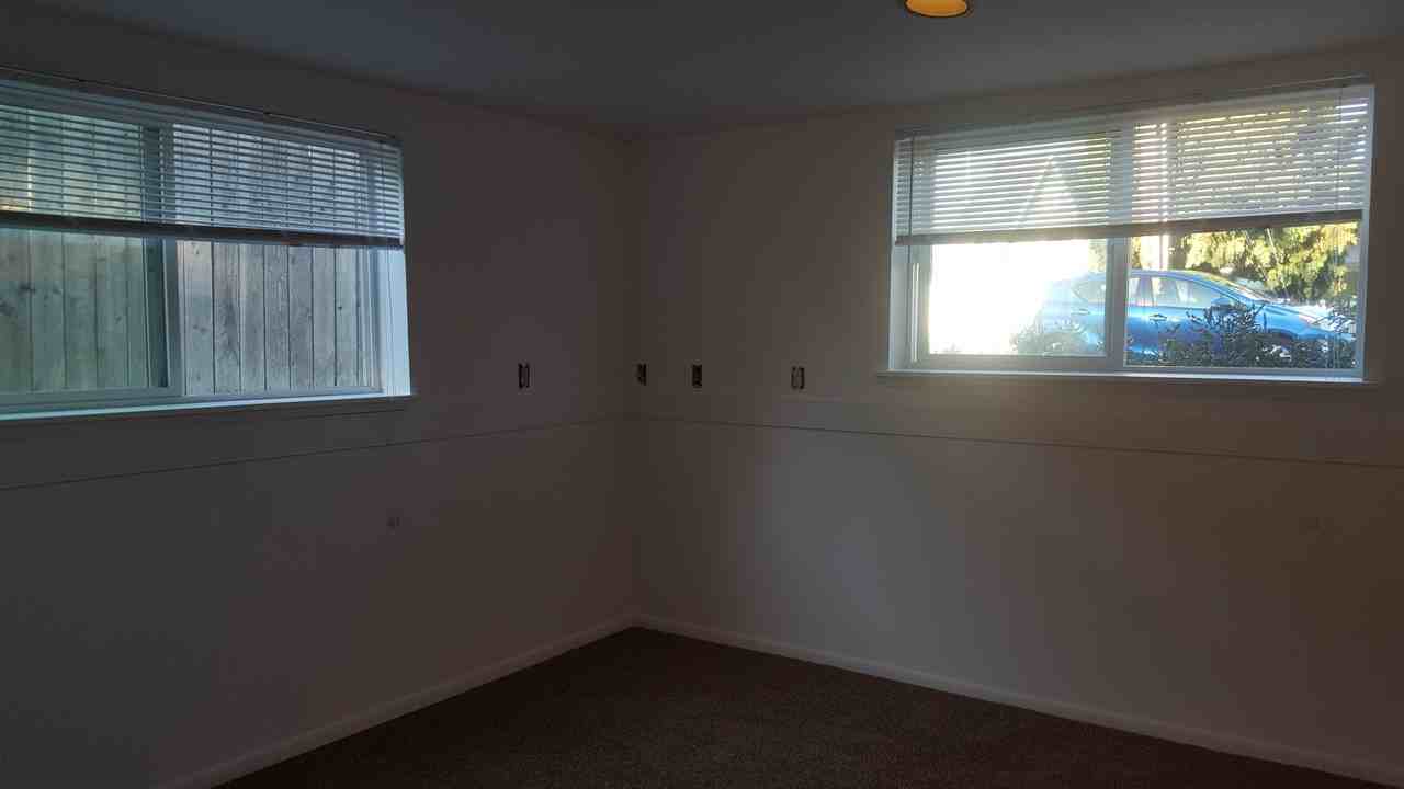 405 Williams Ave N #B - Photo 7 of 7