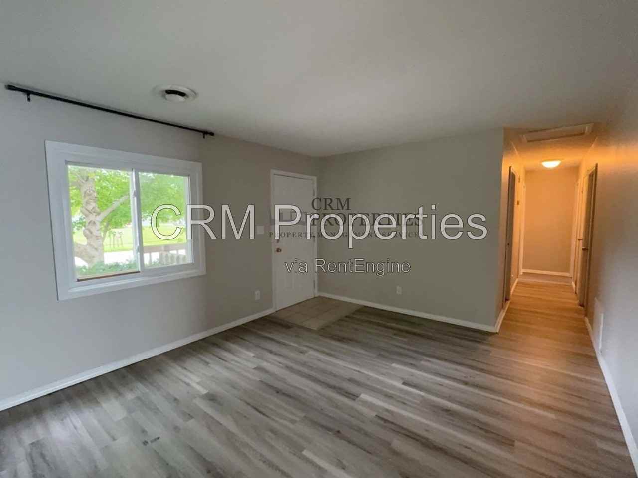 1010 Chippewa Ln - Photo 5 of 22