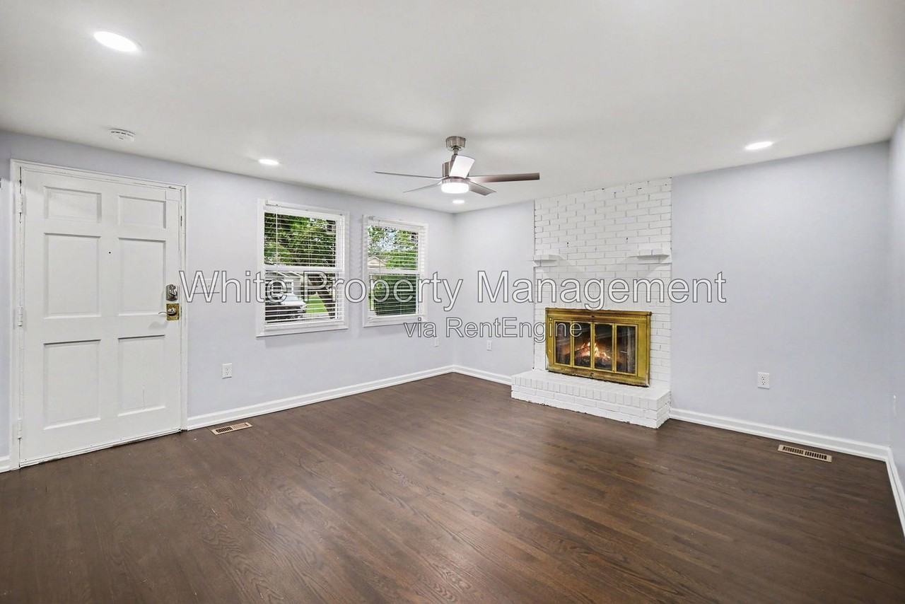 841 Mcarthur Ave - Photo 2 of 26