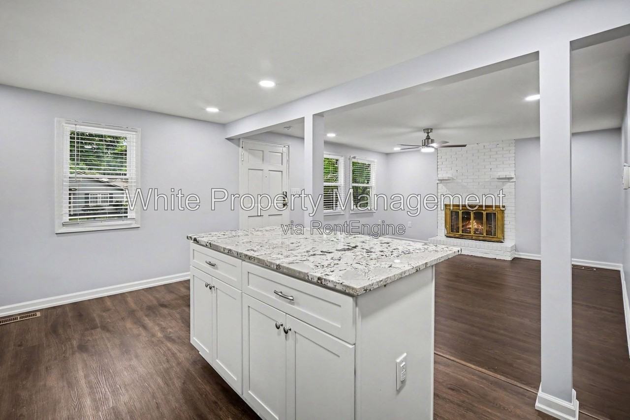 841 Mcarthur Ave - Photo 4 of 26
