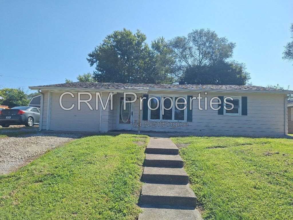 5800 Mendota Dr - Photo 2 of 30