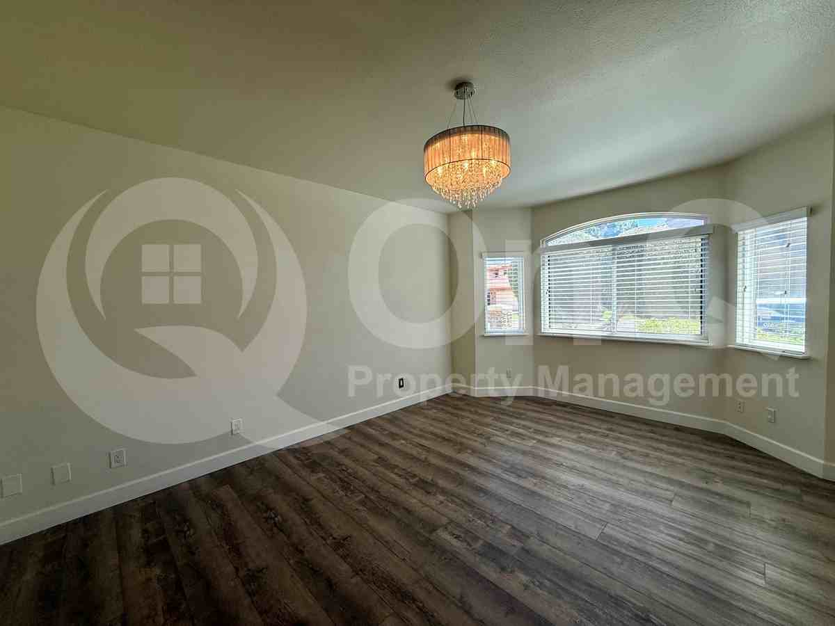 1298 N Regatta Dr - Photo 7 of 30
