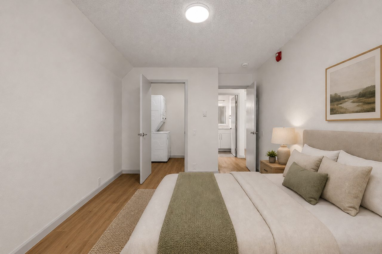 The Clover Apartments - Photo 6 of 36