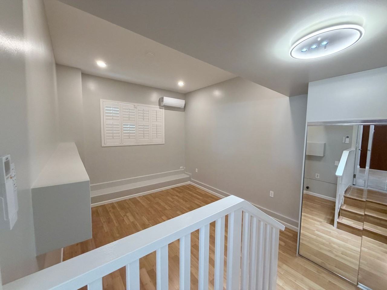 812A 18th Ave - Photo 5 of 12