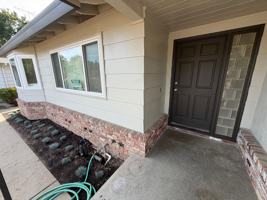featured image of 1270 Meredith Way