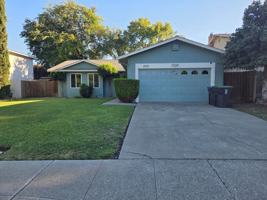 featured image of 2827 Owens St