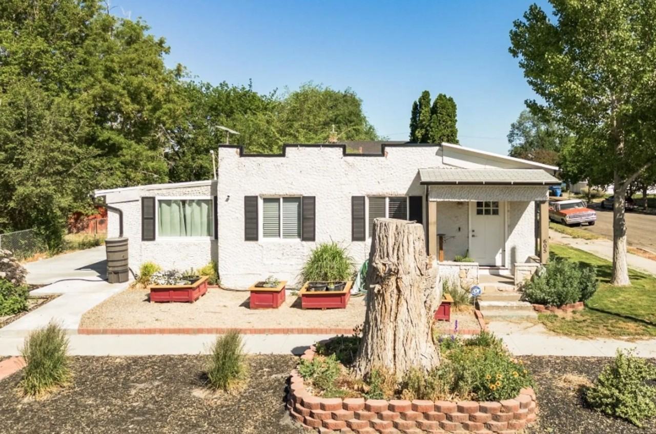 605 N 10th Ave