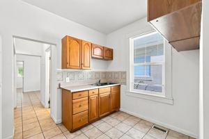 featured image of 926 Binford St