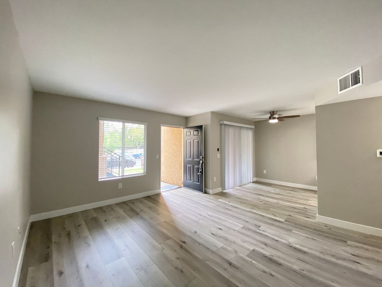 Sunny Creek Apts. - Photo 2 of 45