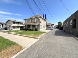 featured image of 3447 4th St