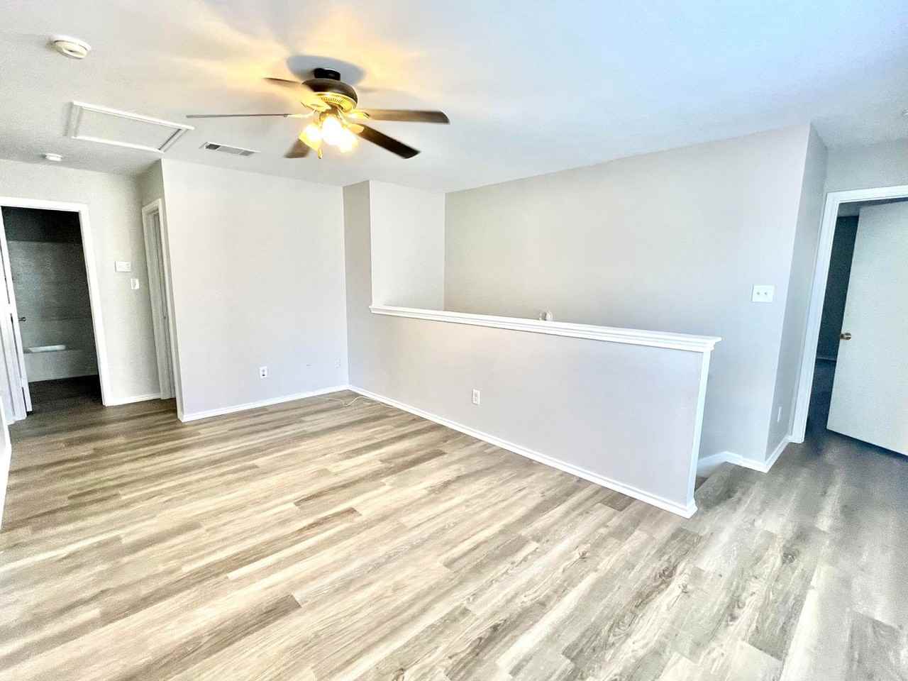12729 Saint Mary Dr - Photo 6 of 15