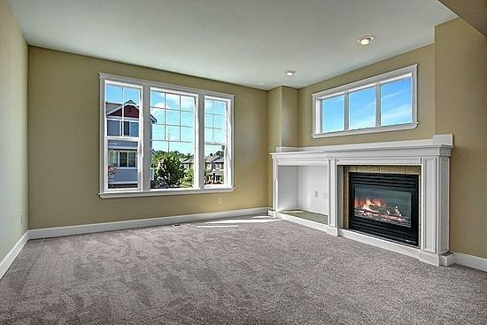 141 Maple St - Photo 6 of 23