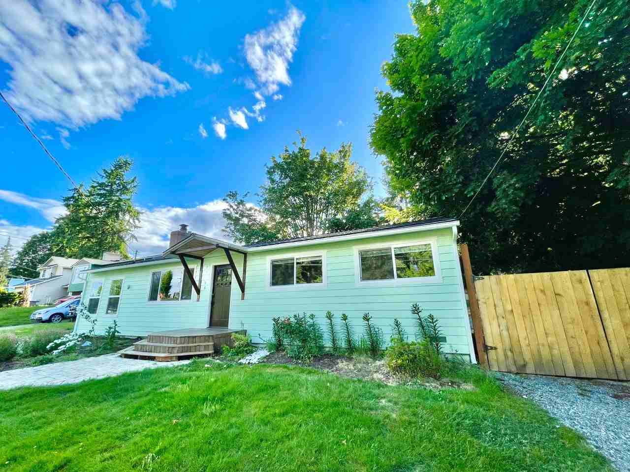 17606 33rd Pl W - Photo 2 of 31
