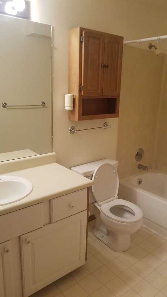 2250 Nw 58th St #1 - Photo 5 of 9