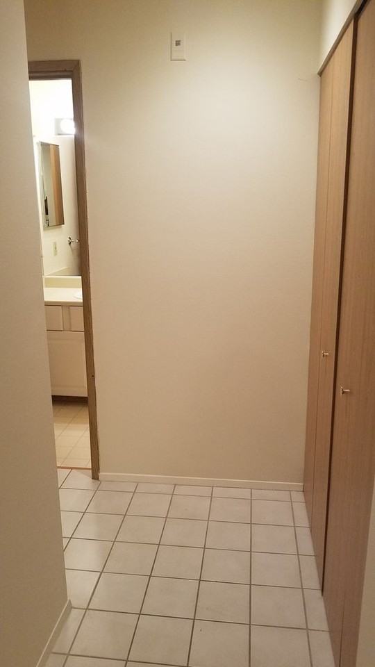 2250 Nw 58th St #1 - Photo 6 of 9
