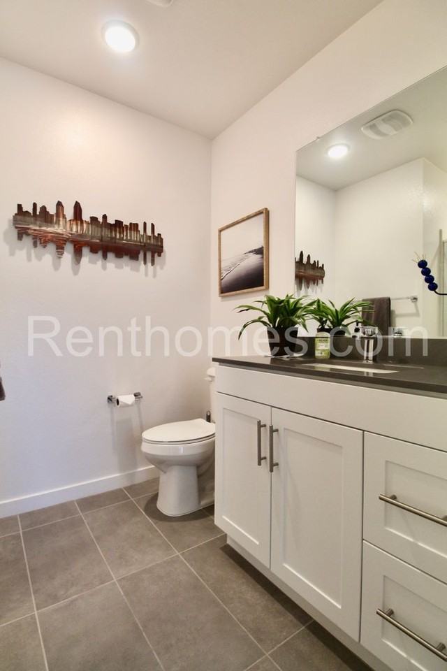 10441 Harlow Cir #33 - Photo 4 of 29