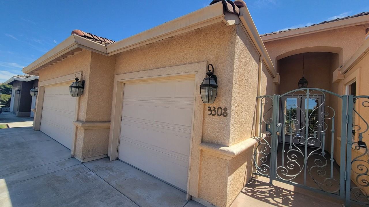 3308 Sharon Ave - Photo 2 of 50