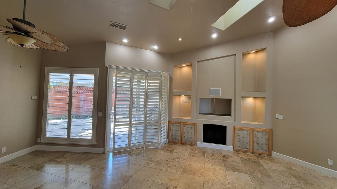 3308 Sharon Ave - Photo 4 of 50