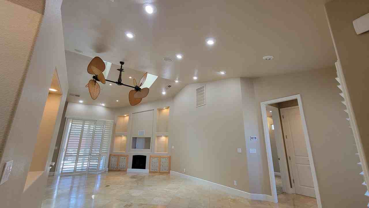3308 Sharon Ave - Photo 5 of 50